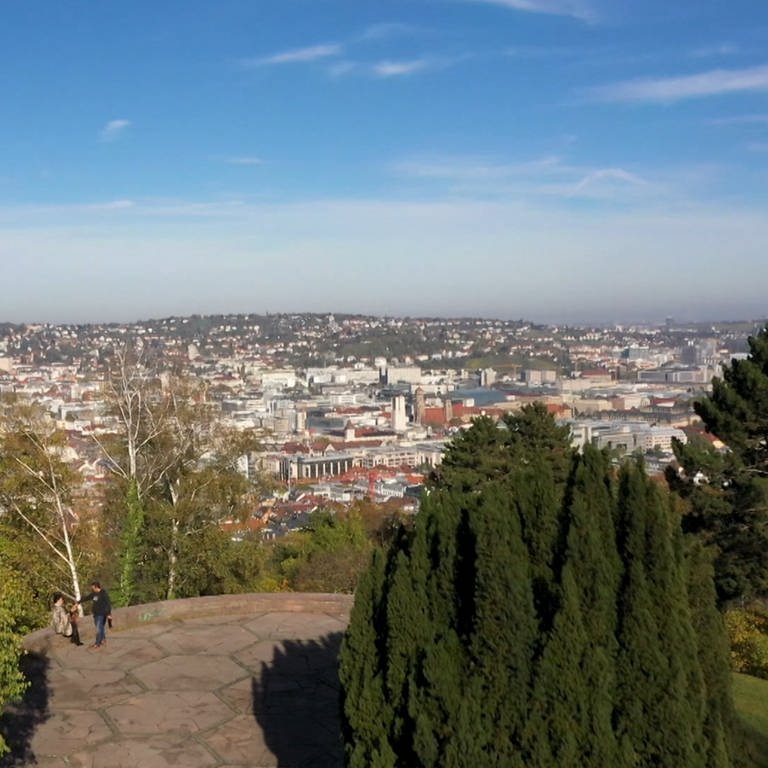 Blick vom Weißenburgpark über Stuttgart (Foto: SWR)