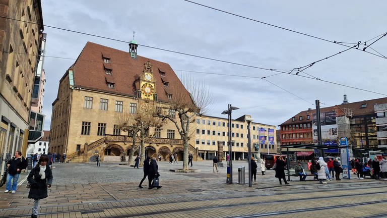 Symbolfoto. Marktplatz und Rathaus von Heilbronn.